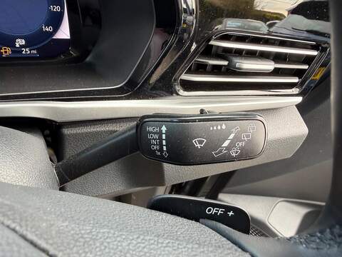 Ford Tourneo Connect 2.0 EcoBlue Titanium DCT Euro 6 (s/s) 5dr - U80231
