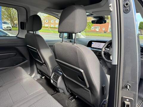 Ford Tourneo Connect 2.0 EcoBlue Titanium DCT Euro 6 (s/s) 5dr - U80231