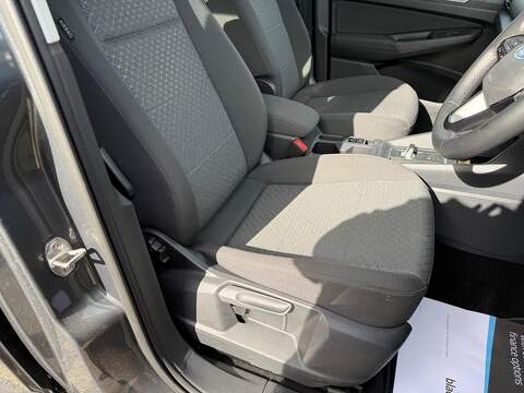 Ford Tourneo Connect 2.0 EcoBlue Titanium DCT Euro 6 (s/s) 5dr - U80231