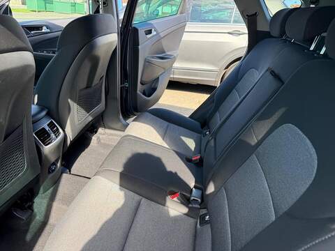 Hyundai TUCSON 1.6 GDi SE Nav SUV 5dr Petrol Manual Euro 6 (s/s) (132 ps) - U80238