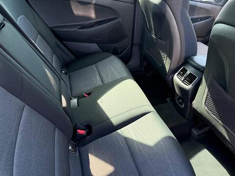Hyundai TUCSON 1.6 GDi SE Nav SUV 5dr Petrol Manual Euro 6 (s/s) (132 ps) - U80238