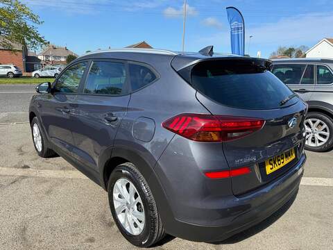 Hyundai TUCSON 1.6 GDi SE Nav SUV 5dr Petrol Manual Euro 6 (s/s) (132 ps) - U80238