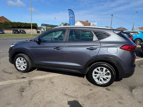 Hyundai TUCSON 1.6 GDi SE Nav SUV 5dr Petrol Manual Euro 6 (s/s) (132 ps) - U80238