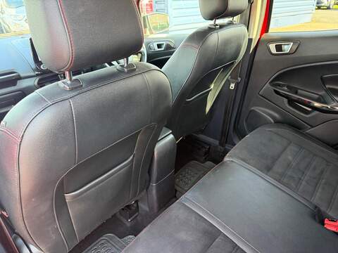 Ford EcoSport 1.0T EcoBoost GPF ST-Line SUV 5dr Petrol Manual Euro 6 (s/s) (125 ps) - U80241