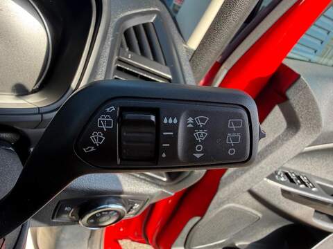 Ford EcoSport 1.0T EcoBoost GPF ST-Line SUV 5dr Petrol Manual Euro 6 (s/s) (125 ps) - U80241