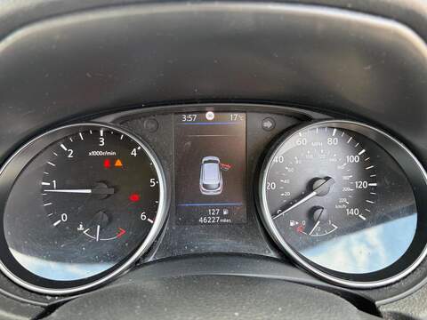 Nissan Qashqai Acenta Premium SUV 1.5 Manual Diesel - U80243