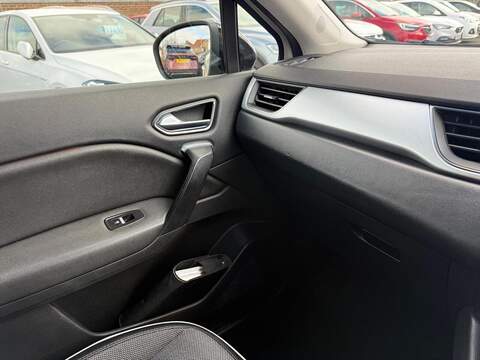 Renault Captur 1.0 TCe S Edition SUV 5dr Petrol Manual Euro 6 (s/s) (100 ps) - U80244