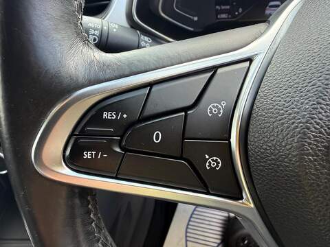 Renault Captur 1.0 TCe S Edition SUV 5dr Petrol Manual Euro 6 (s/s) (100 ps) - U80244