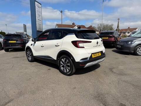 Renault Captur 1.0 TCe S Edition SUV 5dr Petrol Manual Euro 6 (s/s) (100 ps) - U80244