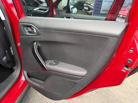 Peugeot 2008 1.5 BlueHDi GT Line SUV 5dr Diesel Manual 6 Spd Euro 6 (s/s) (100 ps) - U80245