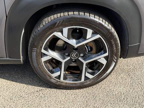 Citroen C3 Aircross 1.2 PureTech Shine Plus EAT6 Euro 6 (s/s) 5dr SUV 1.2 Automatic Petrol - U80250