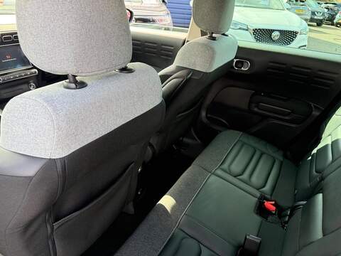 Citroen C3 Aircross 1.2 PureTech Shine Plus EAT6 Euro 6 (s/s) 5dr SUV 1.2 Automatic Petrol - U80250