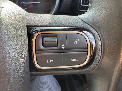 Citroen C3 Aircross 1.2 PureTech Shine Plus EAT6 Euro 6 (s/s) 5dr SUV 1.2 Automatic Petrol - U80250