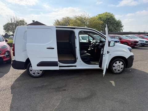 Peugeot Partner 1.5 BlueHDi 950 Professional Long Panel Van 6dr Diesel Manual LWB Euro 6 (s/s) (100 bhp) - U80251
