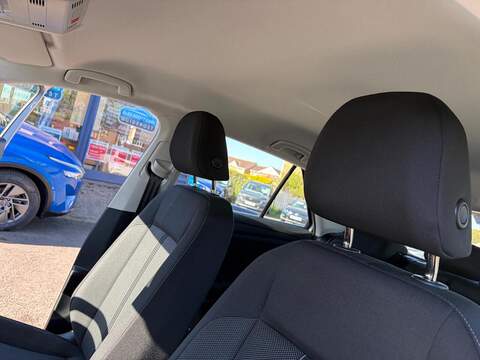 Volkswagen T-Roc 1.5 TSI Life Euro 6 (s/s) 5dr - U80254