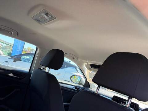 Volkswagen T-Roc 1.5 TSI Life Euro 6 (s/s) 5dr - U80254