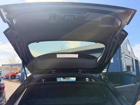 Vauxhall Mokka Electric 50kWh Ultimate Auto 5dr - U80256