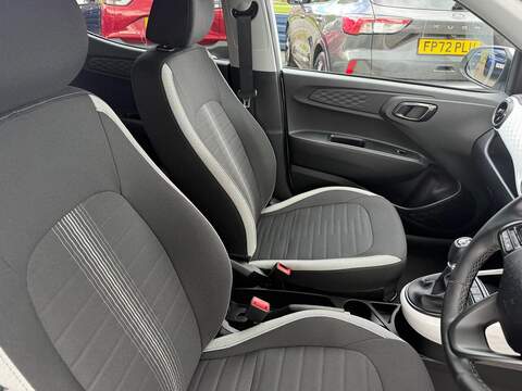 Hyundai i10 1.0 Premium Euro 6 (s/s) 5dr - U80257