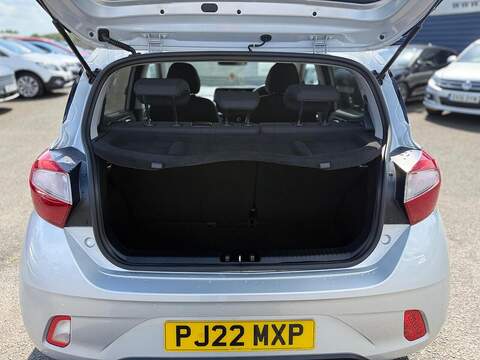 Hyundai i10 1.0 Premium Euro 6 (s/s) 5dr - U80257