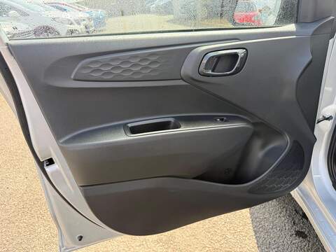 Hyundai i10 1.0 Premium Euro 6 (s/s) 5dr - U80257