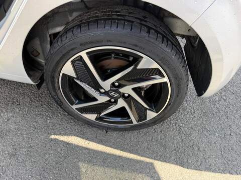 Hyundai i10 1.0 Premium Euro 6 (s/s) 5dr - U80257