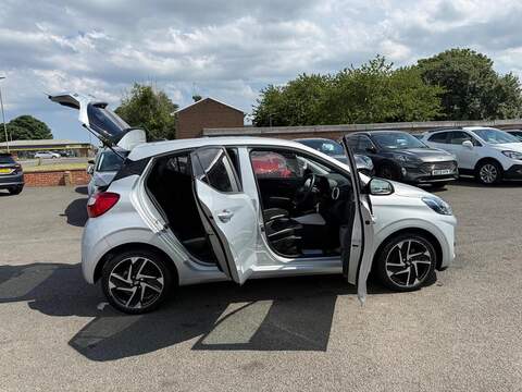 Hyundai i10 1.0 Premium Euro 6 (s/s) 5dr - U80257