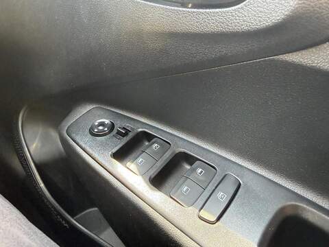 Hyundai i10 1.0 Premium Euro 6 (s/s) 5dr - U80257
