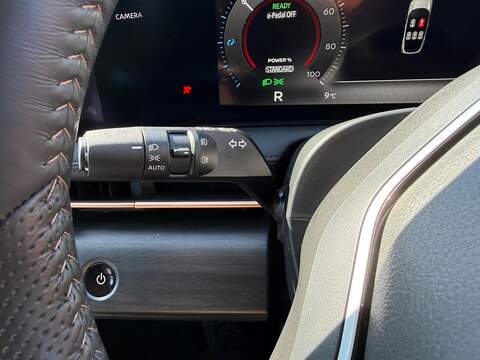 Nissan ARIYA 63kWh Advance Auto 5dr 7.4kW Charger - U80258