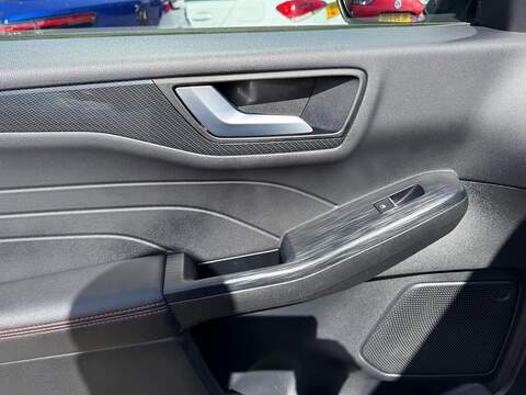 Ford Kuga 2.5h Duratec ST-Line X Edition CVT Euro 6 (s/s) 5dr - U80259