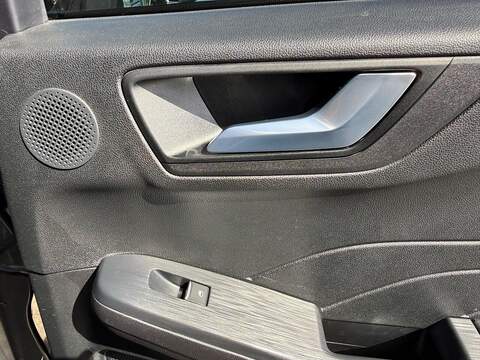 Ford Kuga 2.5h Duratec ST-Line X Edition CVT Euro 6 (s/s) 5dr - U80259