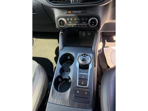 Ford Kuga 2.5h Duratec ST-Line X Edition CVT Euro 6 (s/s) 5dr - U80259