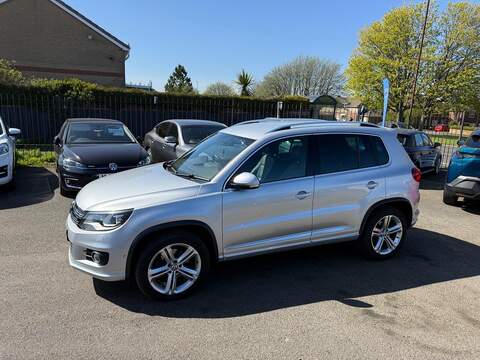Volkswagen Tiguan 2.0 TDI BlueMotion Tech R-Line Edition DSG 4WD Euro 6 (s/s) 5dr - U80261