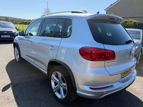 Volkswagen Tiguan 2.0 TDI BlueMotion Tech R-Line Edition DSG 4WD Euro 6 (s/s) 5dr - U80261