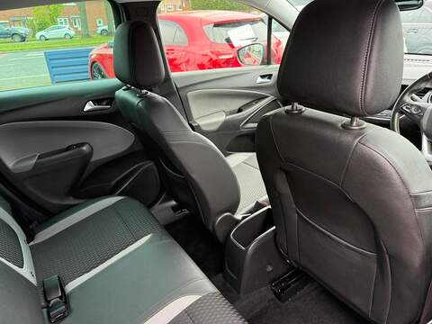Vauxhall Crossland X 1.2 Turbo Elite Nav SUV 5dr Petrol Auto Euro 6 (s/s) (130 ps) - U80266