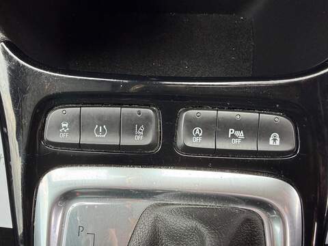 Vauxhall Crossland X 1.2 Turbo Elite Nav SUV 5dr Petrol Auto Euro 6 (s/s) (130 ps) - U80266