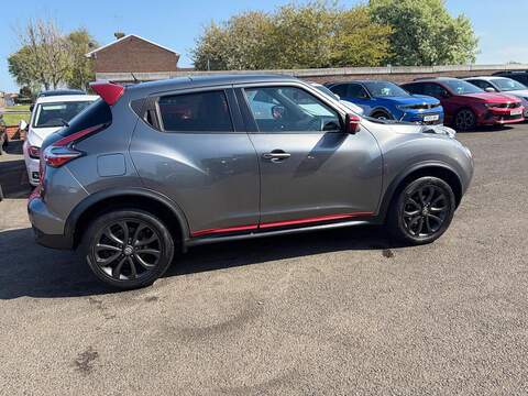 Nissan Juke 1.5 dCi 8v Tekna SUV 5dr Diesel Manual Euro 5 (s/s) (110 ps) - U80267