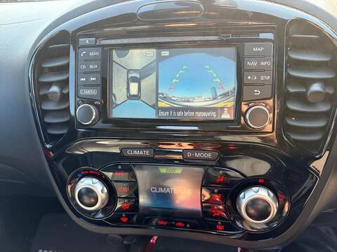 Nissan Juke 1.5 dCi 8v Tekna SUV 5dr Diesel Manual Euro 5 (s/s) (110 ps) - U80267