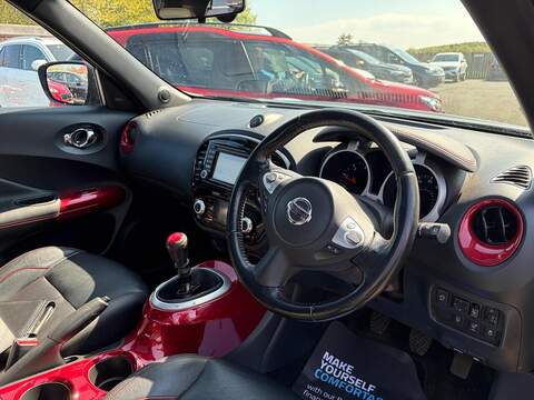 Nissan Juke 1.5 dCi 8v Tekna SUV 5dr Diesel Manual Euro 5 (s/s) (110 ps) - U80267
