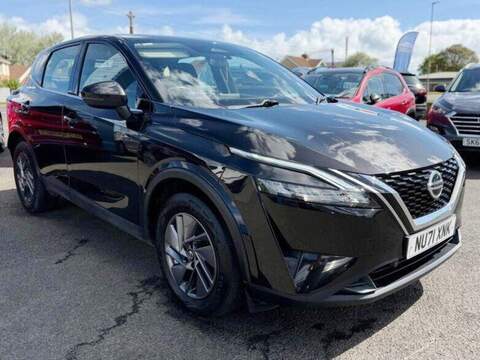 Nissan Qashqai 1.3 DIG-T MHEV Acenta Premium Euro 6 (s/s) 5dr SUV 1.3 Manual Petrol Hybrid - U80269