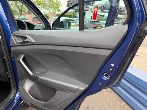 Volkswagen T-Cross 1.0 TSI SE Euro 6 (s/s) 5dr - U80272