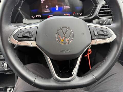 Volkswagen T-Cross 1.0 TSI SE Euro 6 (s/s) 5dr - U80272
