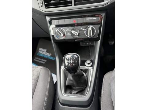 Volkswagen T-Cross 1.0 TSI SE Euro 6 (s/s) 5dr - U80272