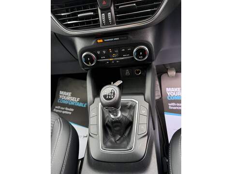 Ford Kuga 1.5T EcoBoost Titanium Edition Euro 6 (s/s) 5dr - U80277