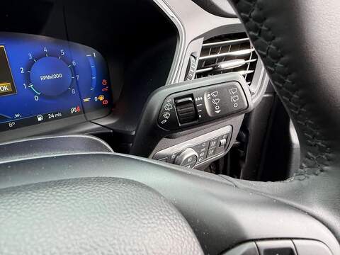 Ford Kuga 1.5T EcoBoost Titanium Edition Euro 6 (s/s) 5dr - U80277