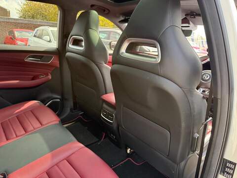 MG MG HS 1.5 T-GDI 16.6kWh Exclusive SUV 5dr Petrol Plug-in Hybrid Auto Euro 6 (s/s) (258 ps) - U80283