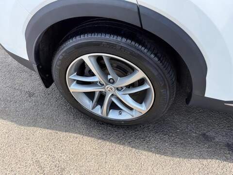 MG MG HS 1.5 T-GDI 16.6kWh Exclusive SUV 5dr Petrol Plug-in Hybrid Auto Euro 6 (s/s) (258 ps) - U80283