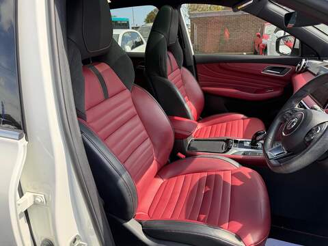 MG MG HS 1.5 T-GDI 16.6kWh Exclusive SUV 5dr Petrol Plug-in Hybrid Auto Euro 6 (s/s) (258 ps) - U80283