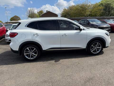MG MG HS 1.5 T-GDI 16.6kWh Exclusive SUV 5dr Petrol Plug-in Hybrid Auto Euro 6 (s/s) (258 ps) - U80283