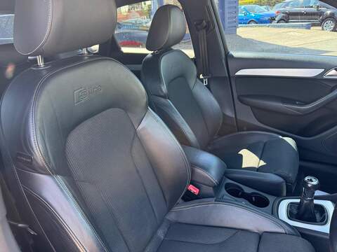 Audi Q3 2.0 TDI S line SUV 5dr Diesel Manual Euro 6 (s/s) (150 ps) - U80288
