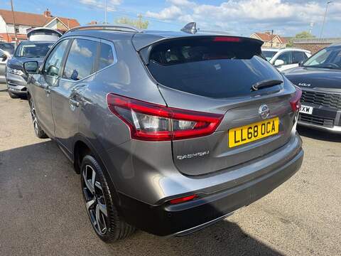 Nissan Qashqai 1.5 dCi Tekna SUV 5dr Diesel Manual Euro 6 (s/s) (115 ps) - U80290